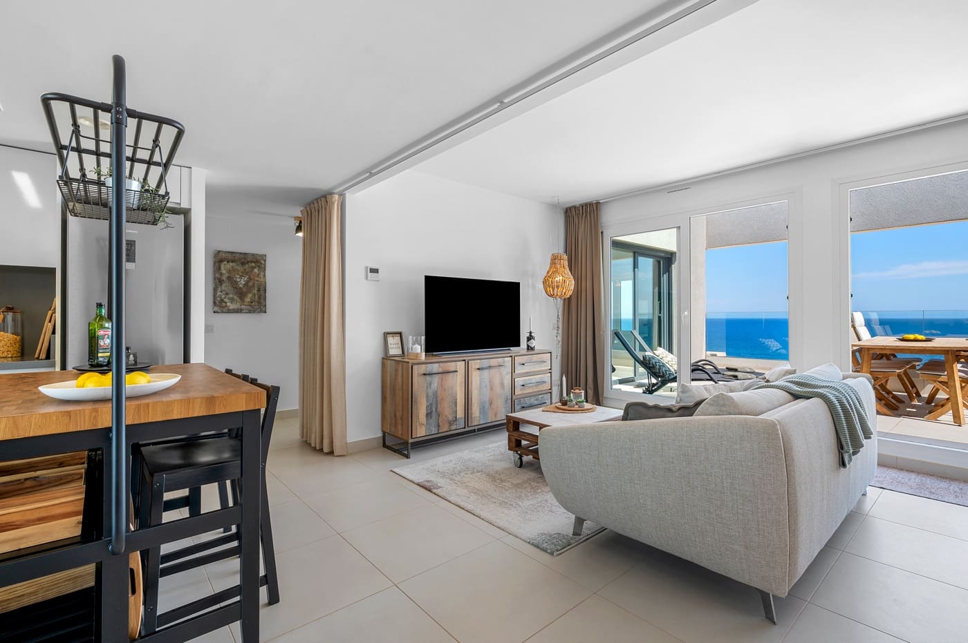 2 bedroom Beach Apartment for sale in Punta Prima with pool - € 599,000 (Ref: 9356755)