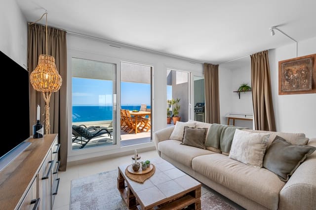 2 makuuhuone Ranta-asunto myytävänä paikassa Punta Prima, Torrevieja mukana uima-altaan - 599 000 € (Ref: 9356755)