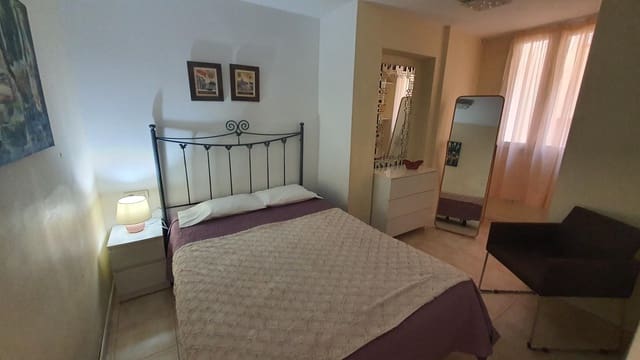 3 soveværelse Lejlighed til salg i Puerto de la Cruz - € 248.000 (Ref: 8522950)