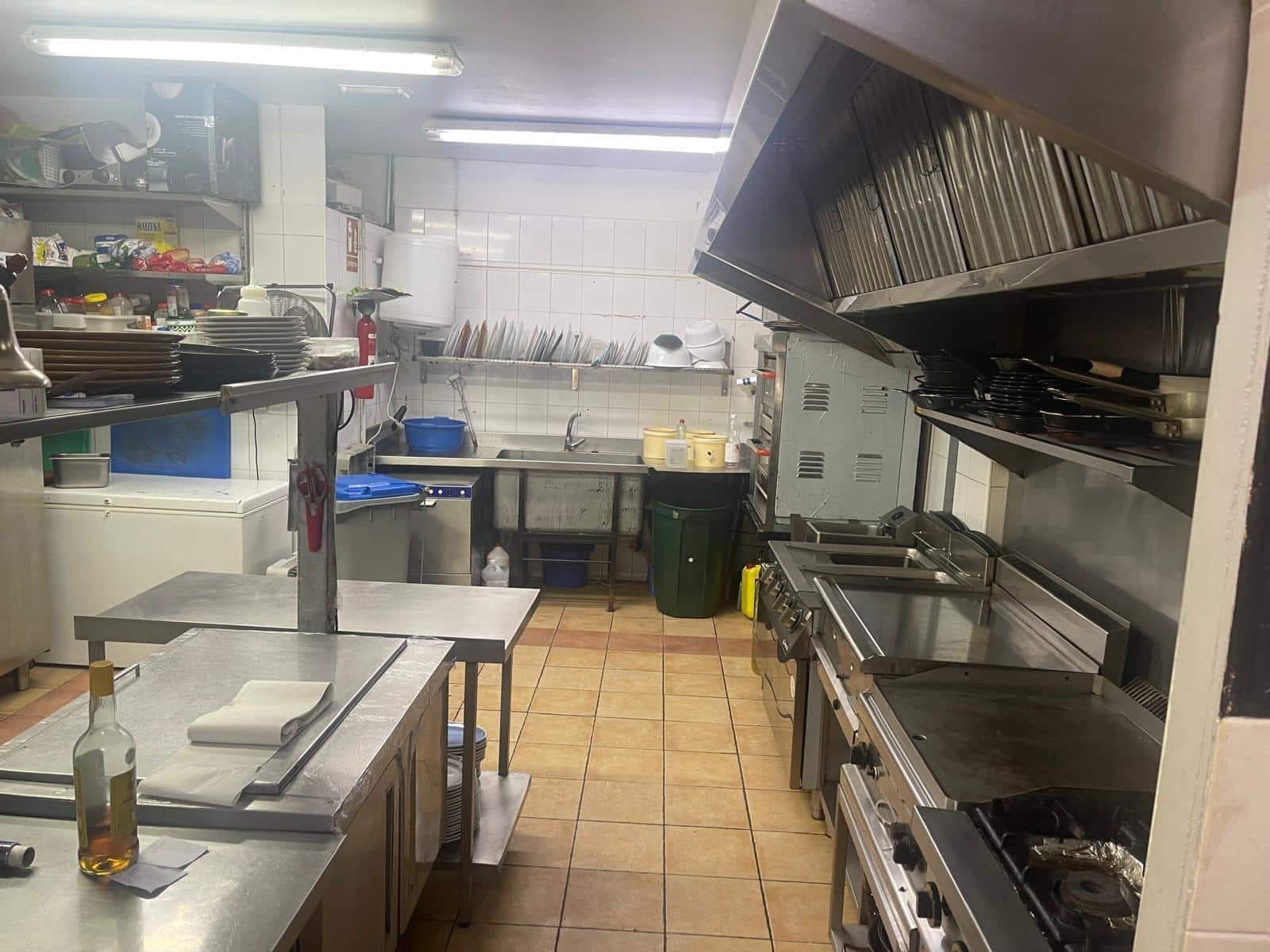 Komercyjne do wynajęcia w San Miguel de Abona - 4 500 € (Ref: 8670304)