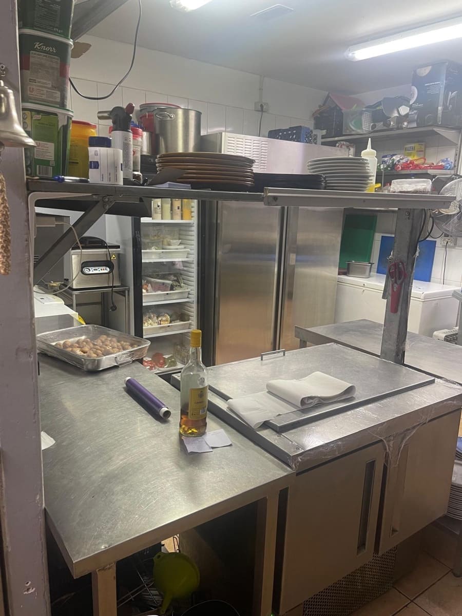 Komercyjne do wynajęcia w San Miguel de Abona - 4 500 € (Ref: 8670304)