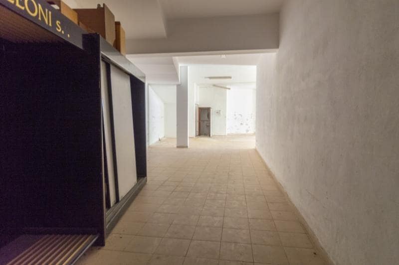 Local Commercial à vendre à Santa Cruz de Tenerife - 250 000 € (Ref: 8888217)