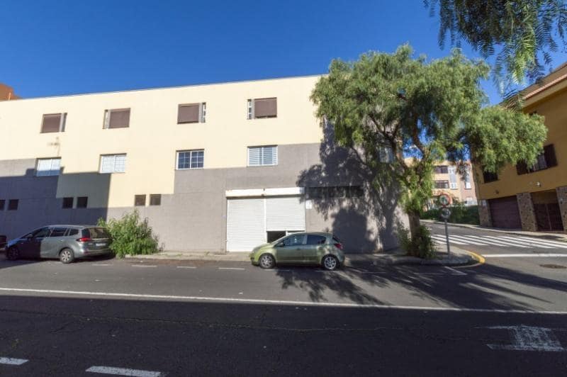Local Commercial à vendre à Santa Cruz de Tenerife - 250 000 € (Ref: 8888217)