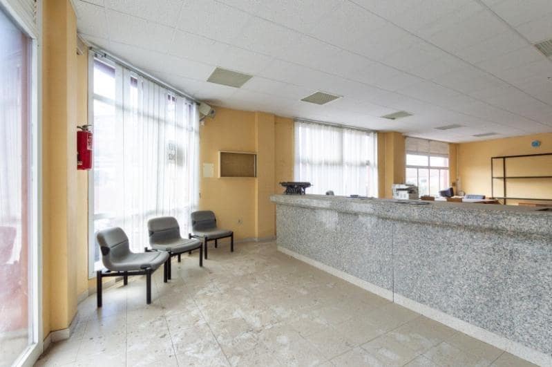 Erhverv til salg i San Cristobal de La Laguna - € 296.000 (Ref: 8888218)