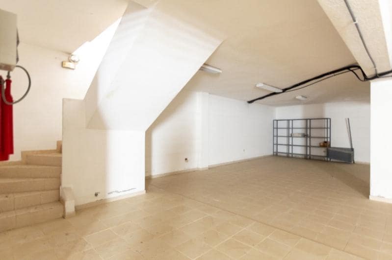 Erhverv til salg i San Cristobal de La Laguna - € 296.000 (Ref: 8888218)