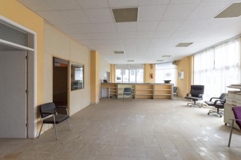 Erhverv til salg i San Cristobal de La Laguna - € 296.000 (Ref: 8888218)