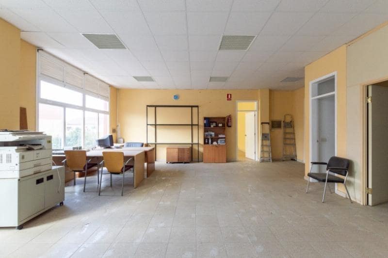 Erhverv til salg i San Cristobal de La Laguna - € 296.000 (Ref: 8888218)