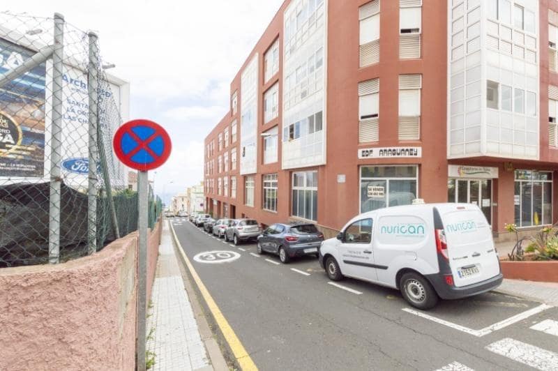 Erhverv til salg i San Cristobal de La Laguna - € 296.000 (Ref: 8888218)