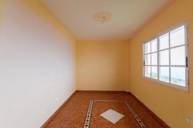 4 soverom Finca/Herregård til salgs i Icod de los Vinos - € 140 000 (Ref: 9255415)