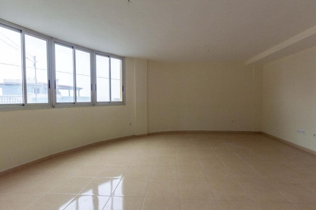 2 soveværelse Lejlighed til salg i Los Realejos med garage - € 165.000 (Ref: 9375459)