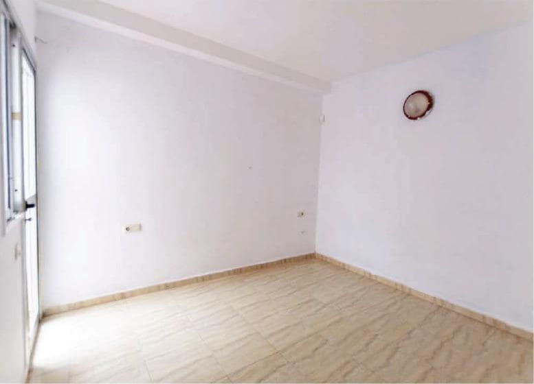 2 soverom Leilighet til salgs i San Isidro de Abona - € 150 000 (Ref: 9568968)