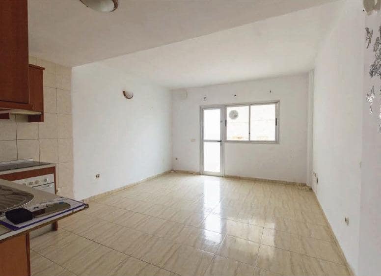 2 soverom Leilighet til salgs i San Isidro de Abona - € 150 000 (Ref: 9568968)