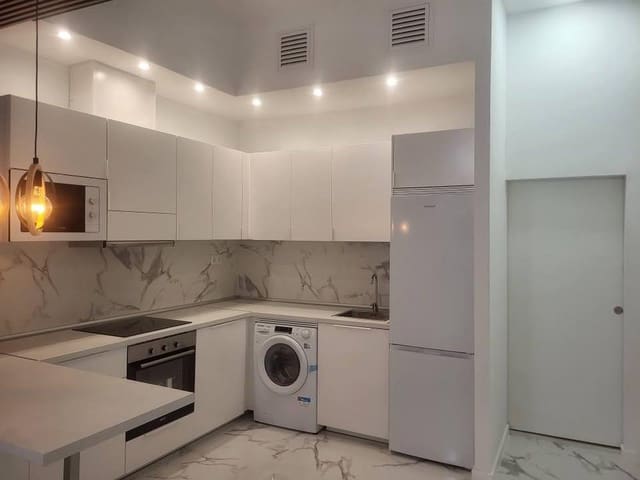 1 soveværelse Lejlighed til salg i Santa Cruz de Tenerife - € 170.000 (Ref: 9690939)