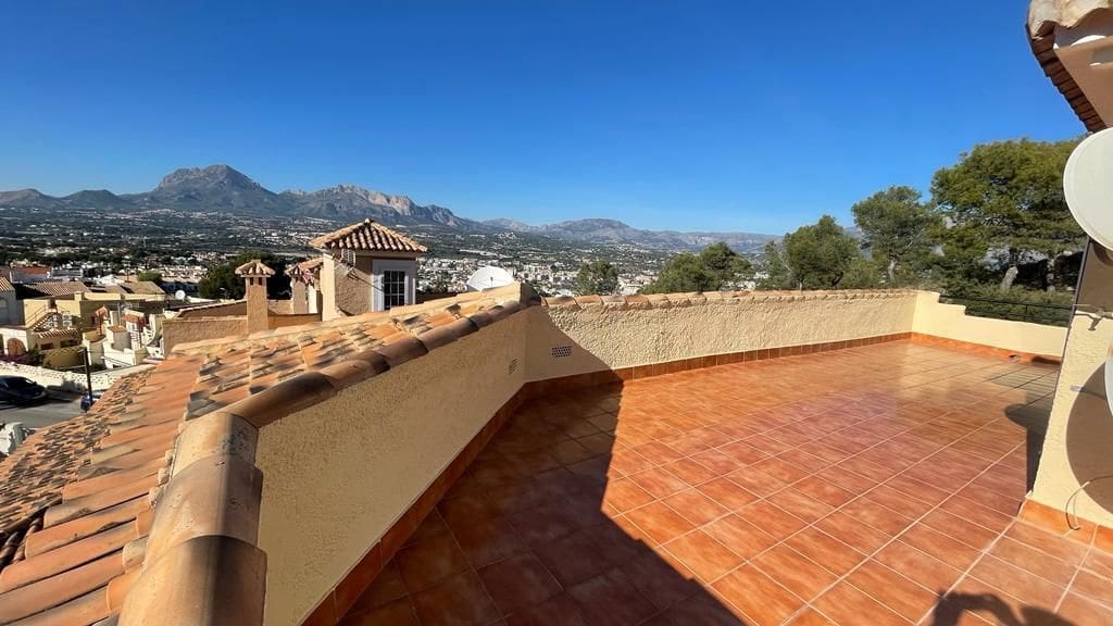 4 bedroom Semidetached Villa for sale in Albir, Alfaz del Pi / L'Alfàs