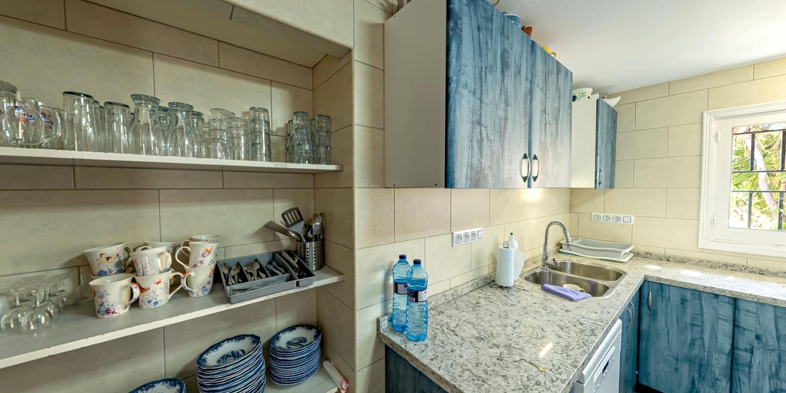 Chalet de 8 habitaciones en La Nucia en venta con piscina - 680.000 € (Ref: 8419483)