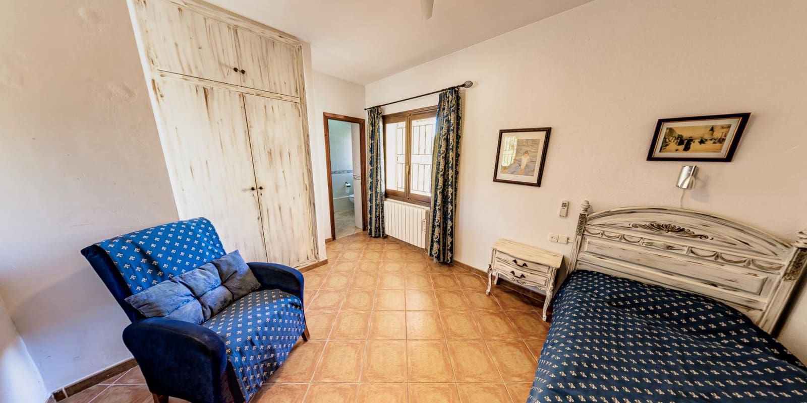 Chalet de 8 habitaciones en La Nucia en venta con piscina - 680.000 € (Ref: 8419483)