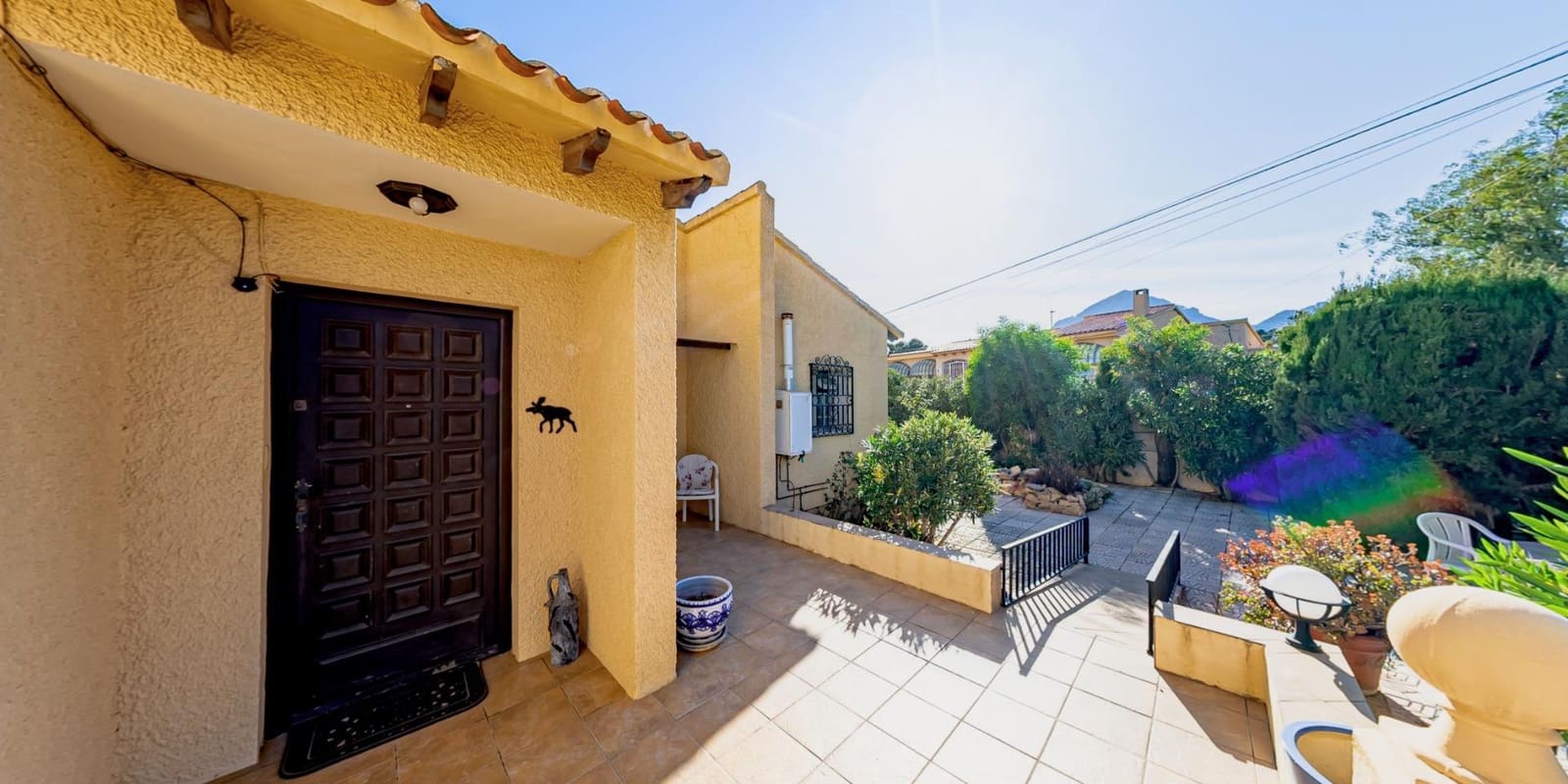 Chalet de 8 habitaciones en La Nucia en venta con piscina - 680.000 € (Ref: 8419483)