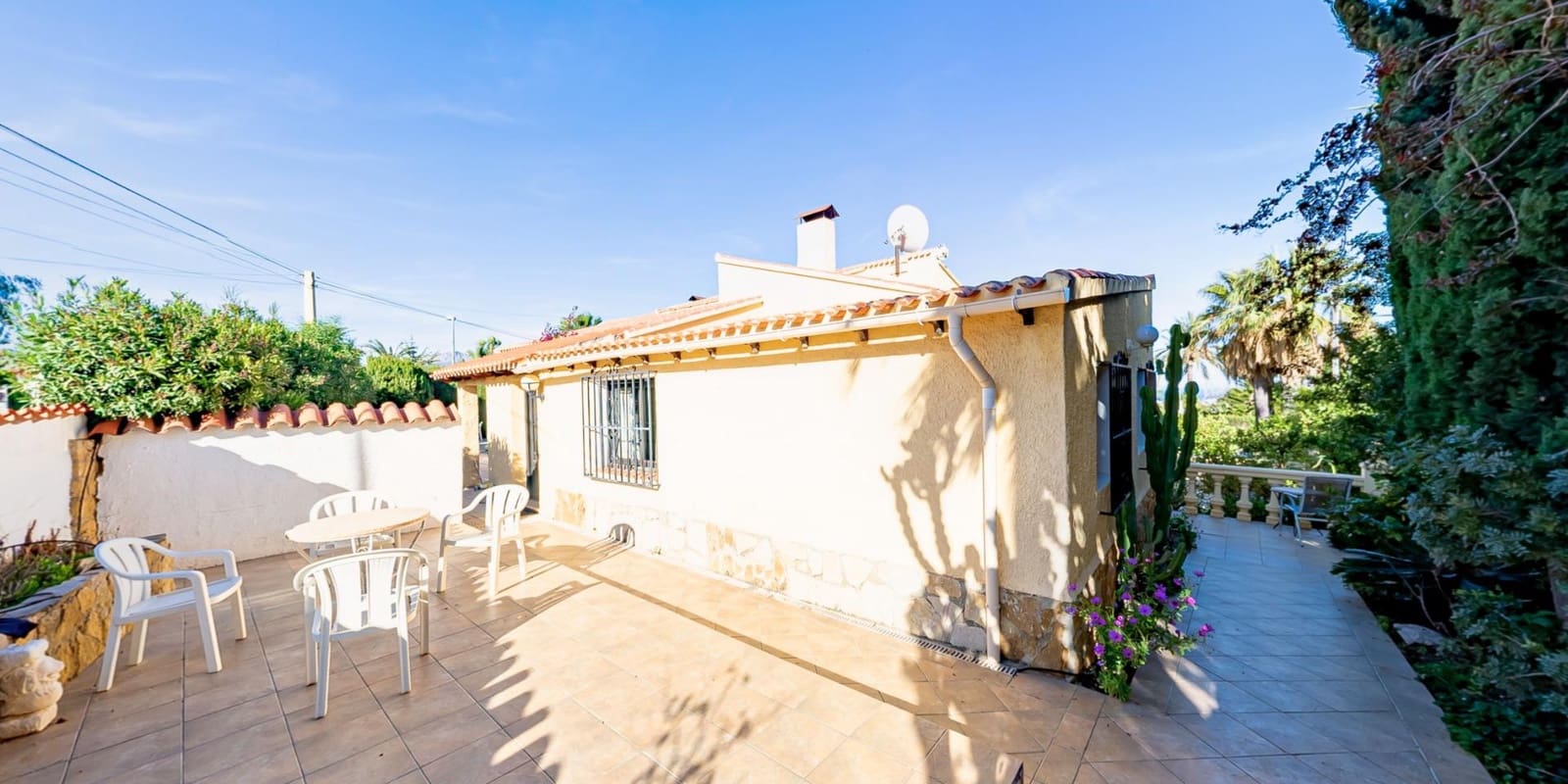 Chalet de 8 habitaciones en La Nucia en venta con piscina - 680.000 € (Ref: 8419483)