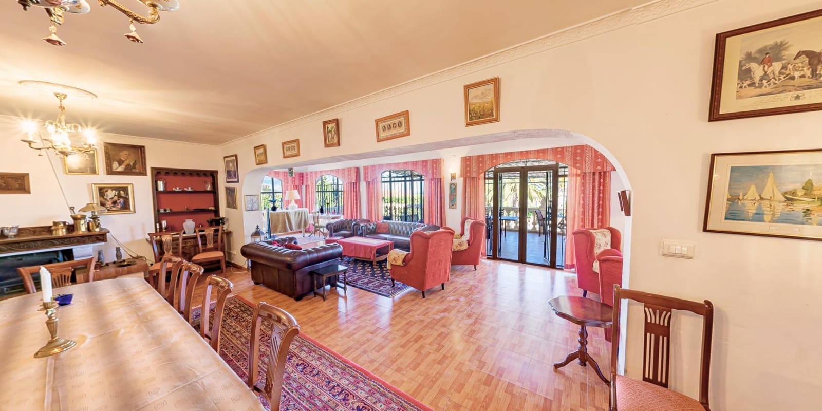 Chalet de 8 habitaciones en La Nucia en venta con piscina - 680.000 € (Ref: 8419483)