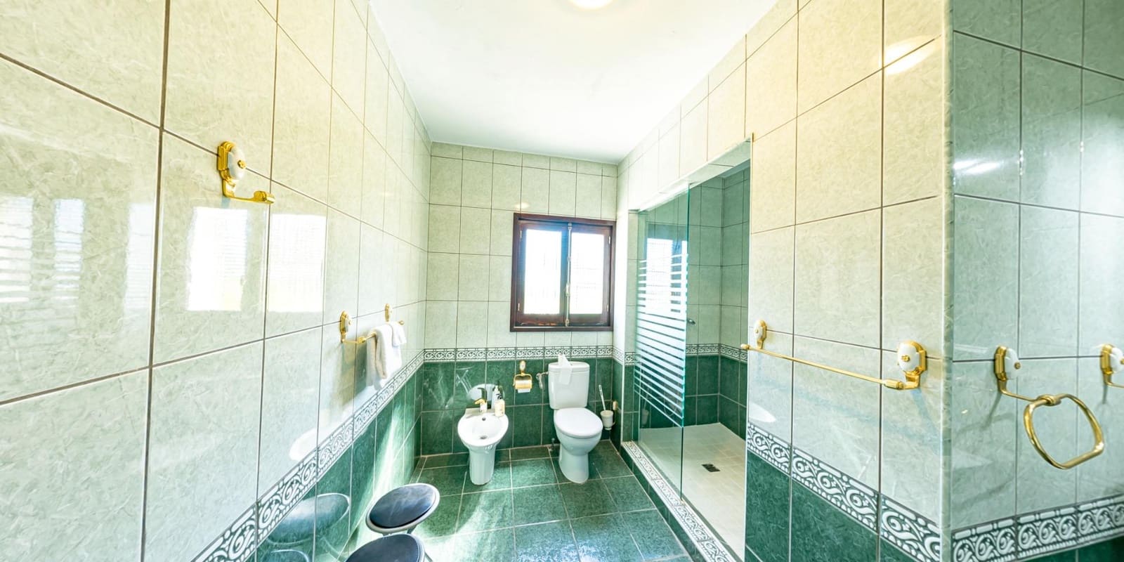 8 soverom Villa til salgs i La Nucia med svømmebasseng - € 680 000 (Ref: 8419483)