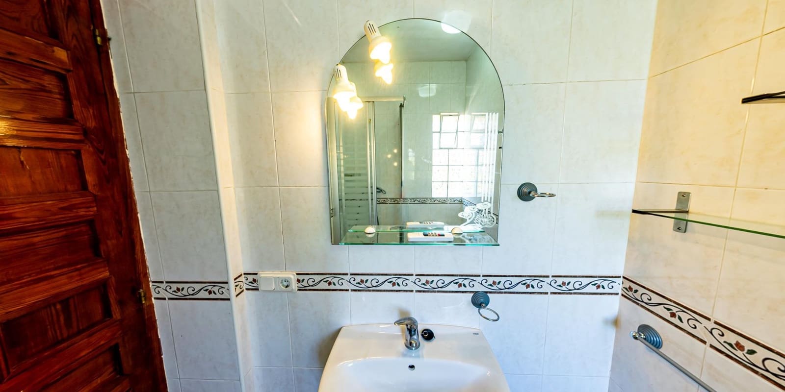 8 soverom Villa til salgs i La Nucia med svømmebasseng - € 680 000 (Ref: 8419483)