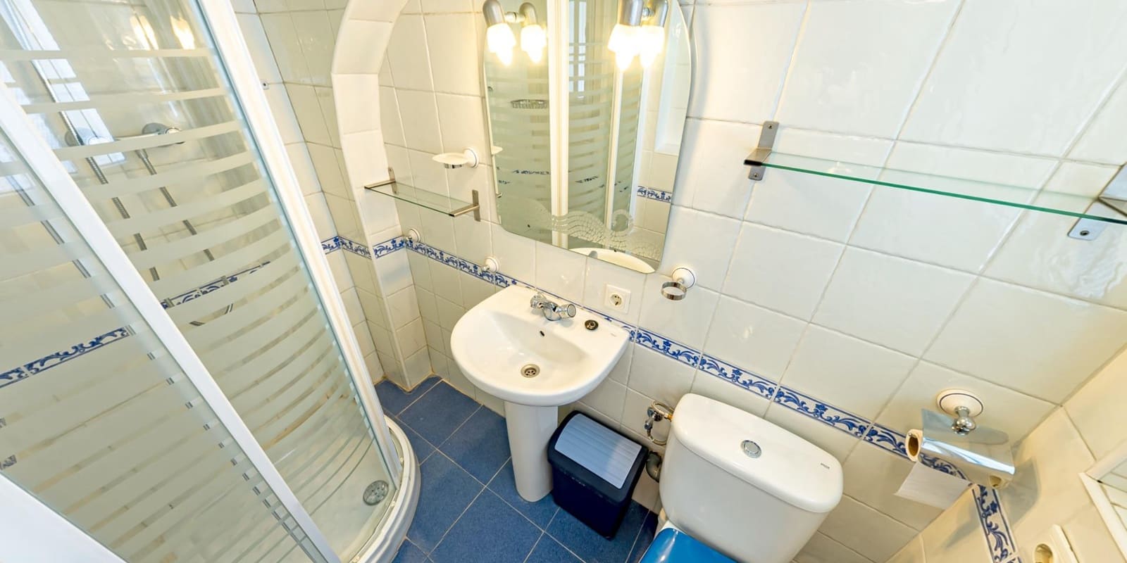 8 soverom Villa til salgs i La Nucia med svømmebasseng - € 680 000 (Ref: 8419483)