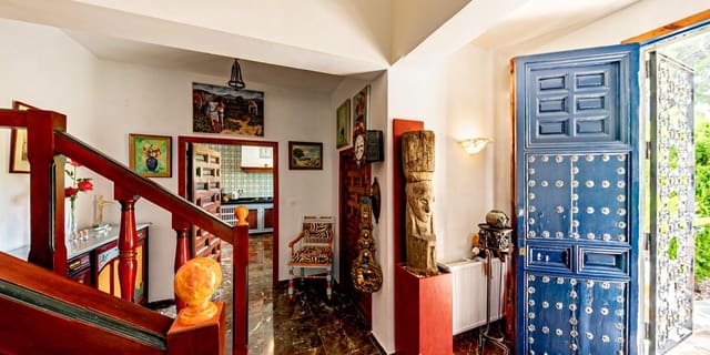 3 bedroom Finca/Country House for sale in Guadalest - € 520,000 (Ref: 8419488)