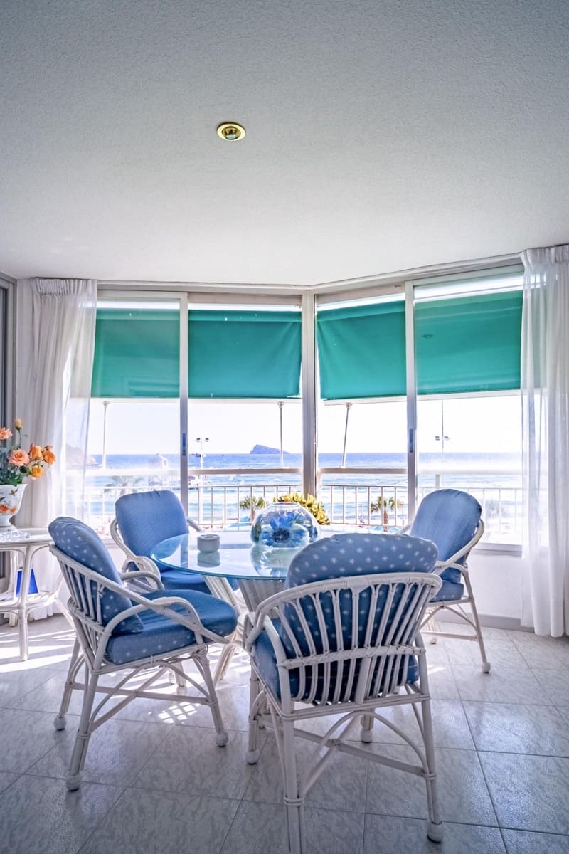 4 sovrum Lägenhet till salu i Benidorm med pool - 650 000 € (Ref: 8419497)