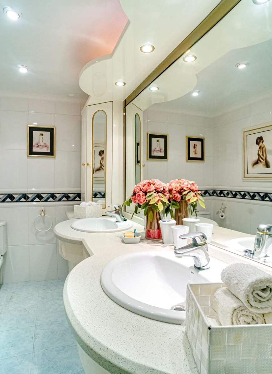 4 sovrum Lägenhet till salu i Benidorm med pool - 650 000 € (Ref: 8419497)