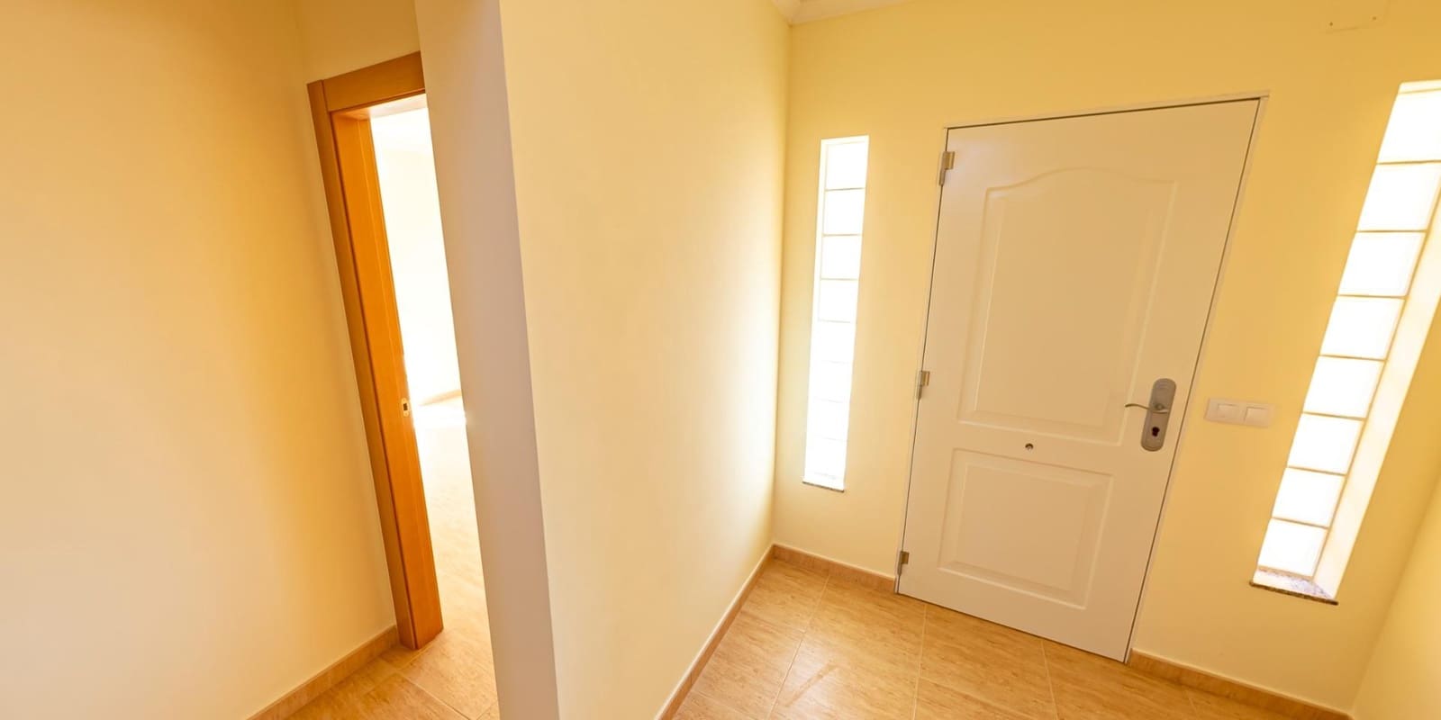 3 soveværelse Villa til salg i Alfaz del Pi / L'Alfas del Pi med swimmingpool garage - € 745.000 (Ref: 8421334)