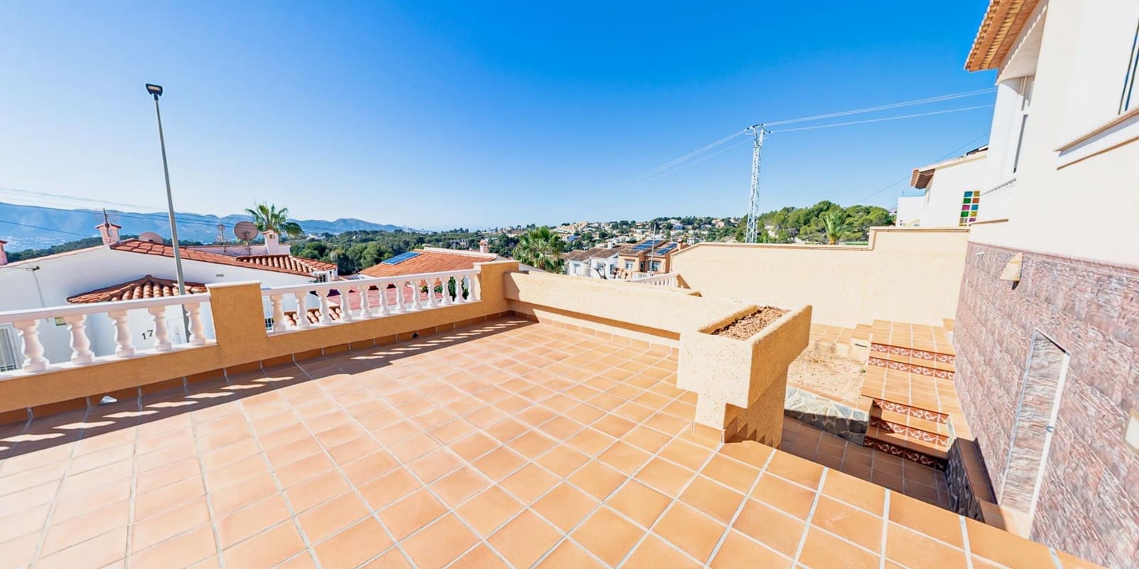 3 soveværelse Villa til salg i Alfaz del Pi / L'Alfas del Pi med swimmingpool garage - € 745.000 (Ref: 8421334)