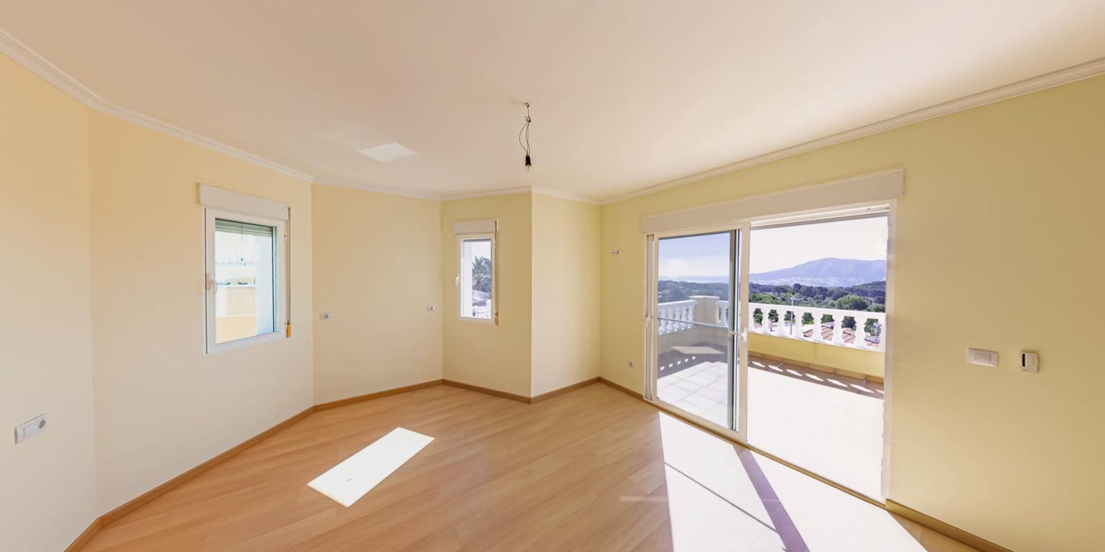 3 soveværelse Villa til salg i Alfaz del Pi / L'Alfas del Pi med swimmingpool garage - € 745.000 (Ref: 8421334)