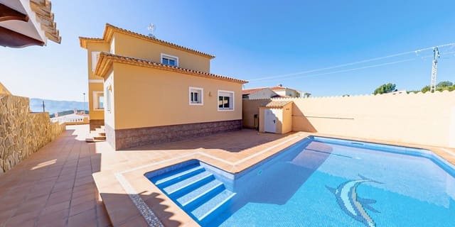 3 soveværelse Villa til salg i Alfaz del Pi / L'Alfàs del Pi med swimmingpool garage - € 745.000 (Ref: 8421334)