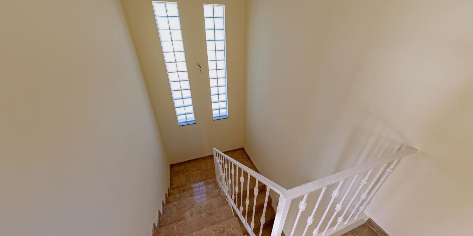 3 soveværelse Villa til salg i Alfaz del Pi / L'Alfas del Pi med swimmingpool garage - € 745.000 (Ref: 8421334)