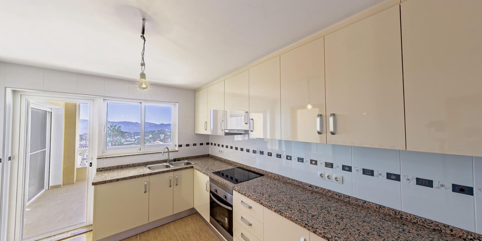 3 soveværelse Villa til salg i Alfaz del Pi / L'Alfas del Pi med swimmingpool garage - € 745.000 (Ref: 8421334)