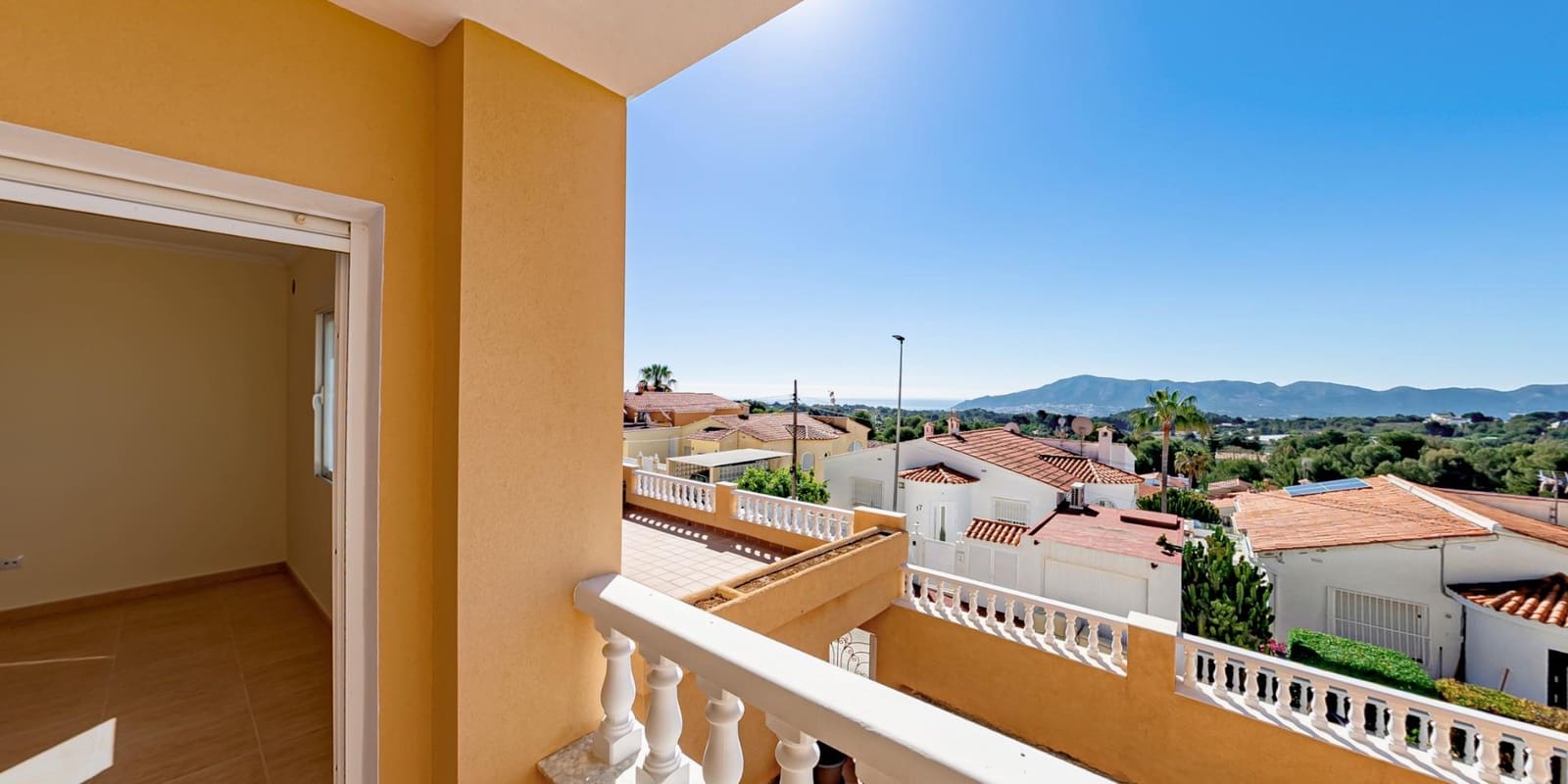 3 soveværelse Villa til salg i Alfaz del Pi / L'Alfas del Pi med swimmingpool garage - € 745.000 (Ref: 8421334)
