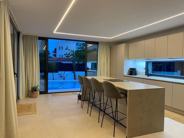 4 sovrum Villa till salu i La Nucia med pool - 1 175 000 € (Ref: 8455798)