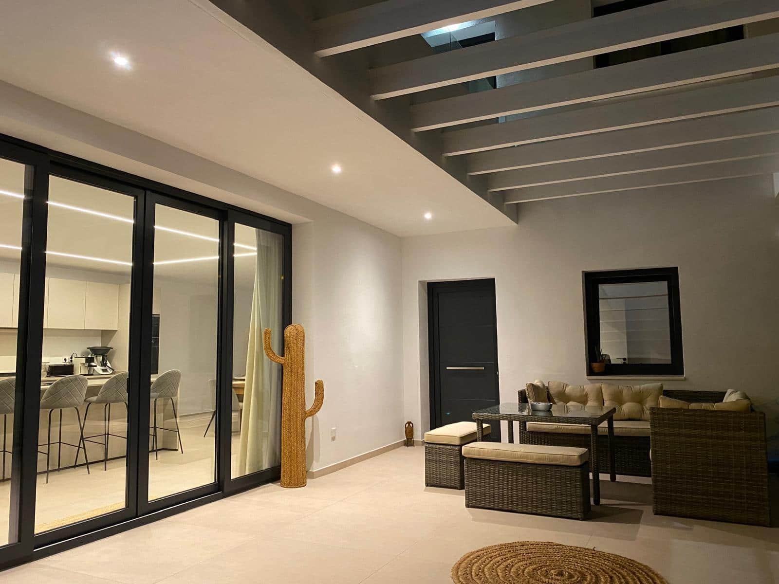 4 bedroom Villa for sale in La Nucia with pool - € 1,175,000 (Ref: 8455798)