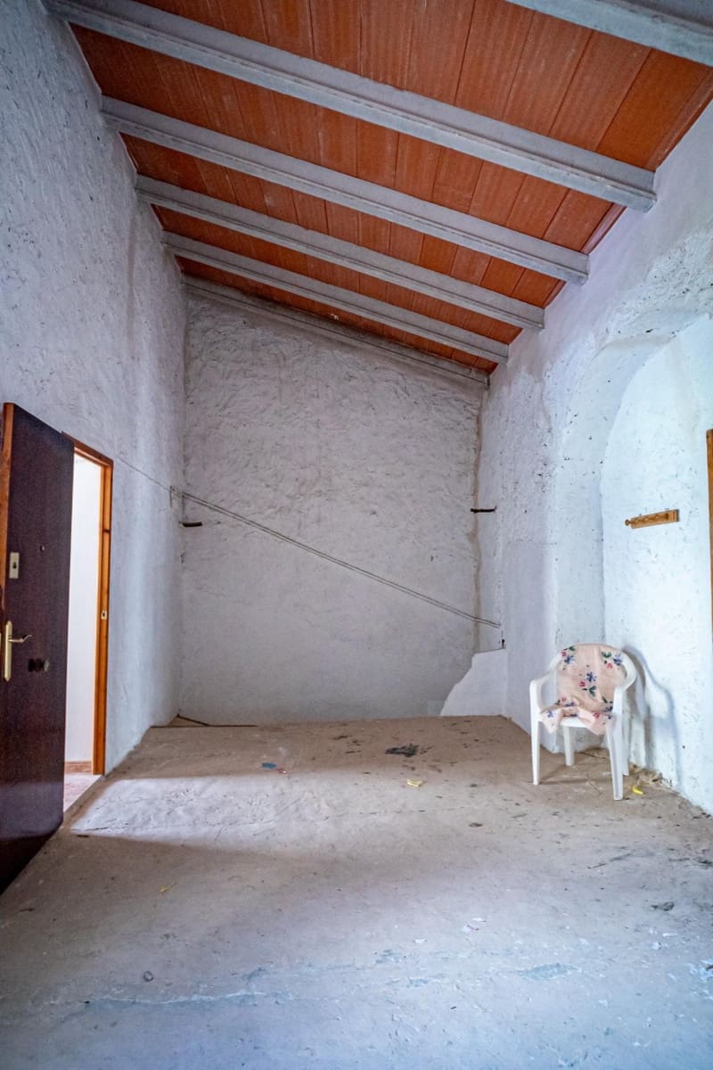 6 soveværelse Byhus til salg i Bolulla - € 139.000 (Ref: 8561738)