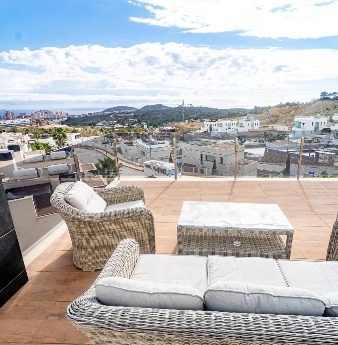 3 bedroom Penthouse for sale in Finestrat with pool - € 389,000 (Ref: 8638724)