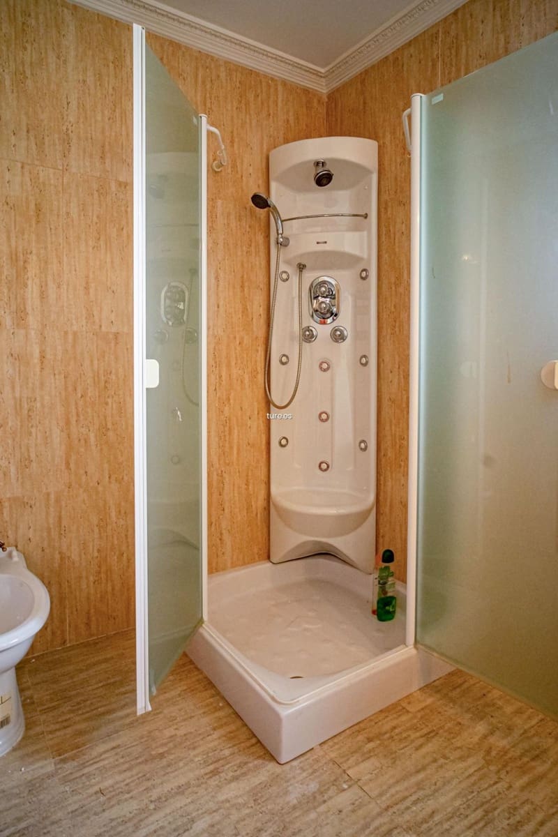 7 soveværelse Villa til salg i La Nucia med garage - € 850.000 (Ref: 8645648)