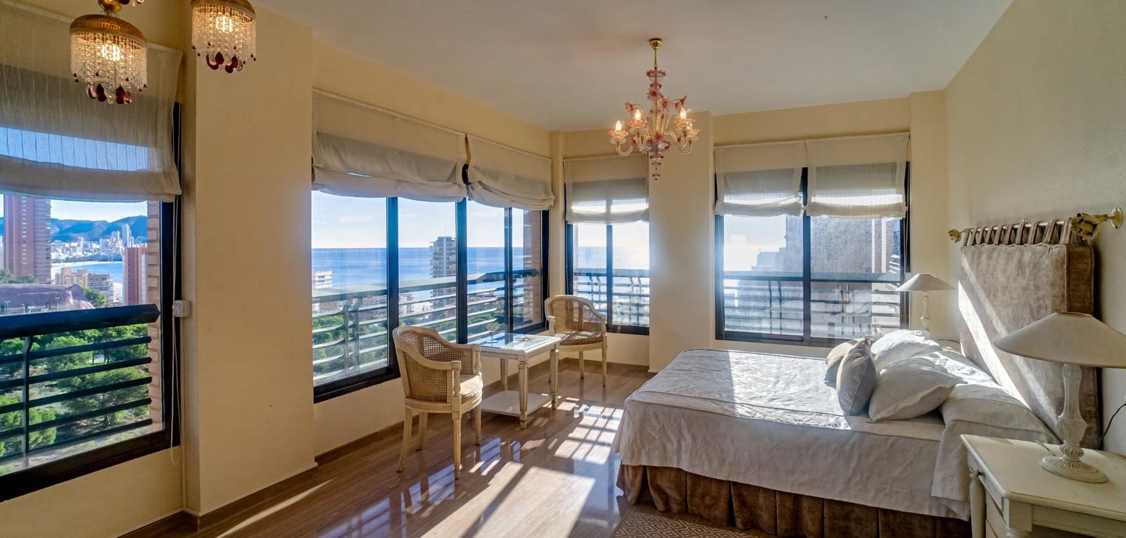 3 soverom Penthouse til salgs i Benidorm med svømmebasseng - € 995 000 (Ref: 8699710)