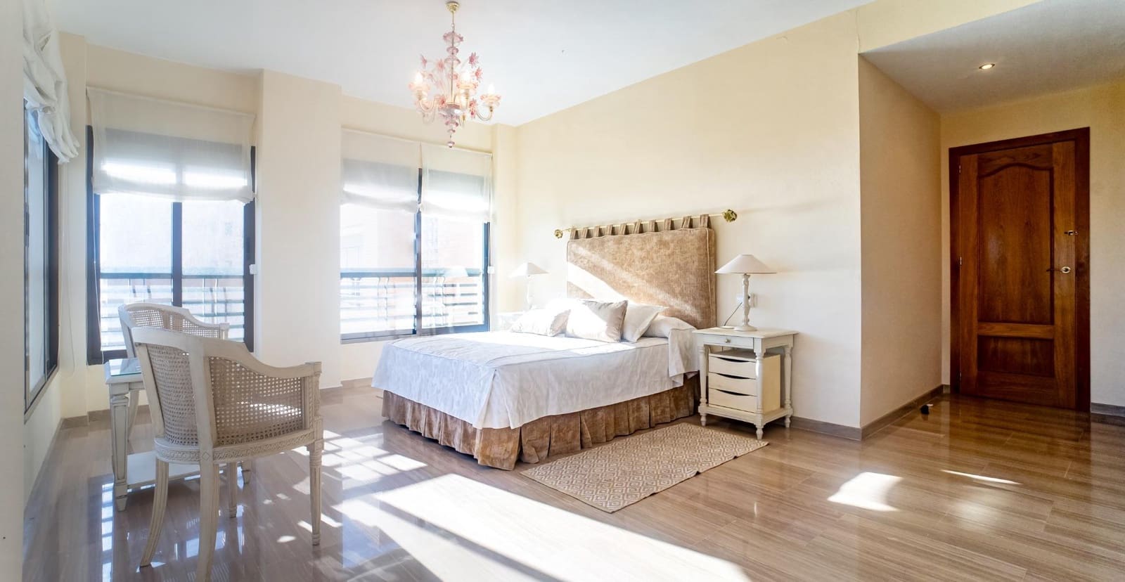 3 slaapkamer Penthouse te koop in Benidorm met zwembad - € 885.000 (Ref: 8699710)