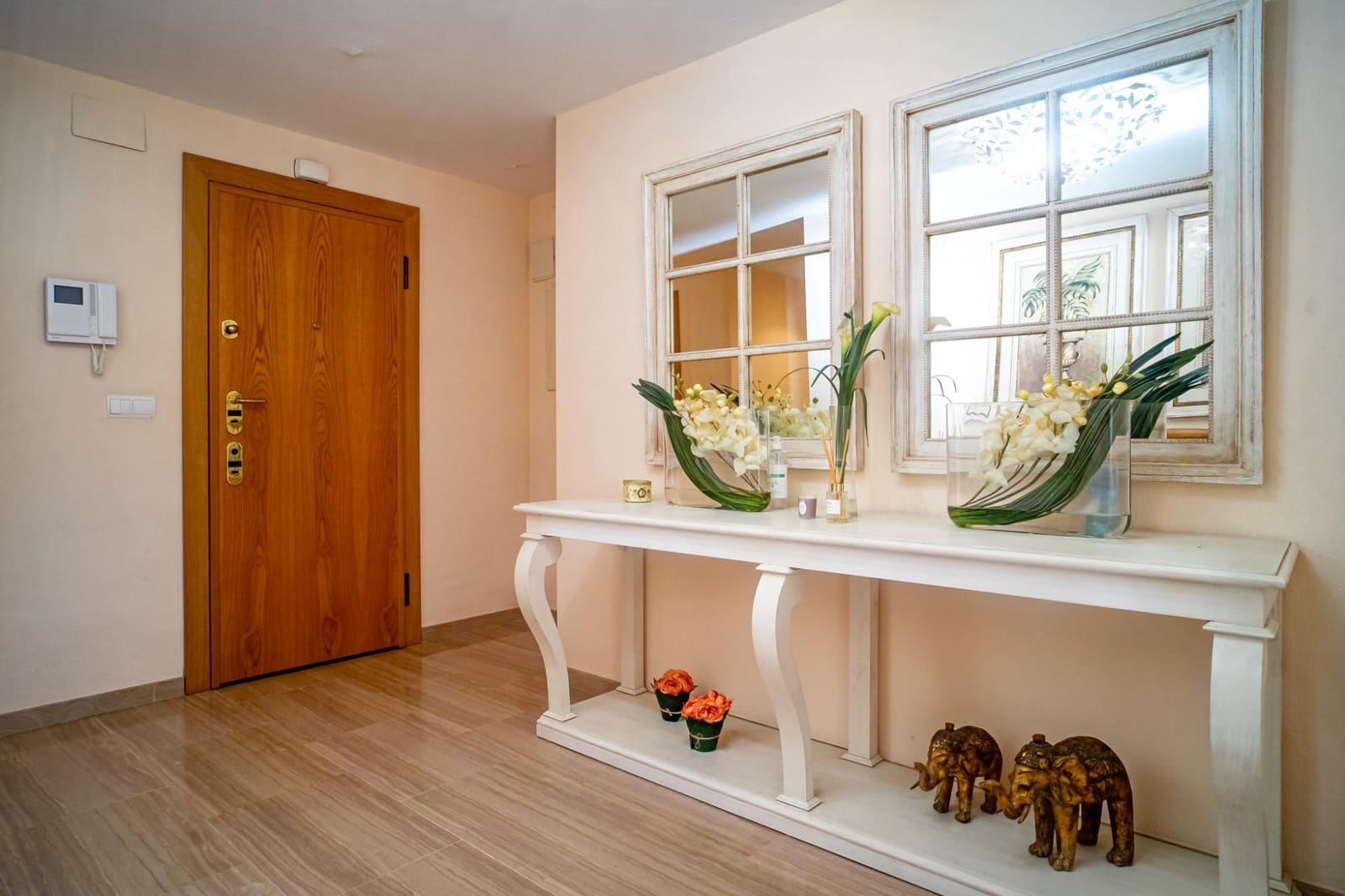 3 slaapkamer Penthouse te koop in Benidorm met zwembad - € 885.000 (Ref: 8699710)