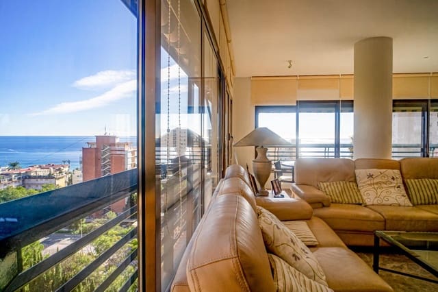 3 soveværelse Lejlighed til salg i Playa Poniente, Benidorm med swimmingpool garage - € 625.000 (Ref: 8706106)