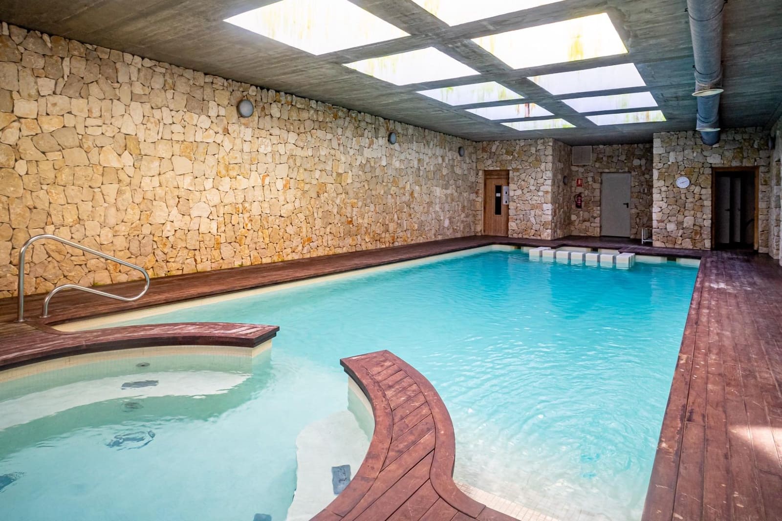 3 soverom Leilighet til salgs i Benissa med svømmebasseng garasje - € 370 000 (Ref: 8813294)