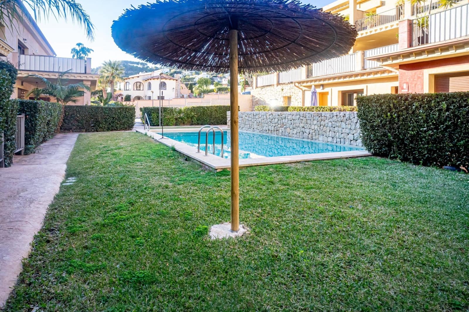 3 soverom Leilighet til salgs i Benissa med svømmebasseng garasje - € 370 000 (Ref: 8813294)