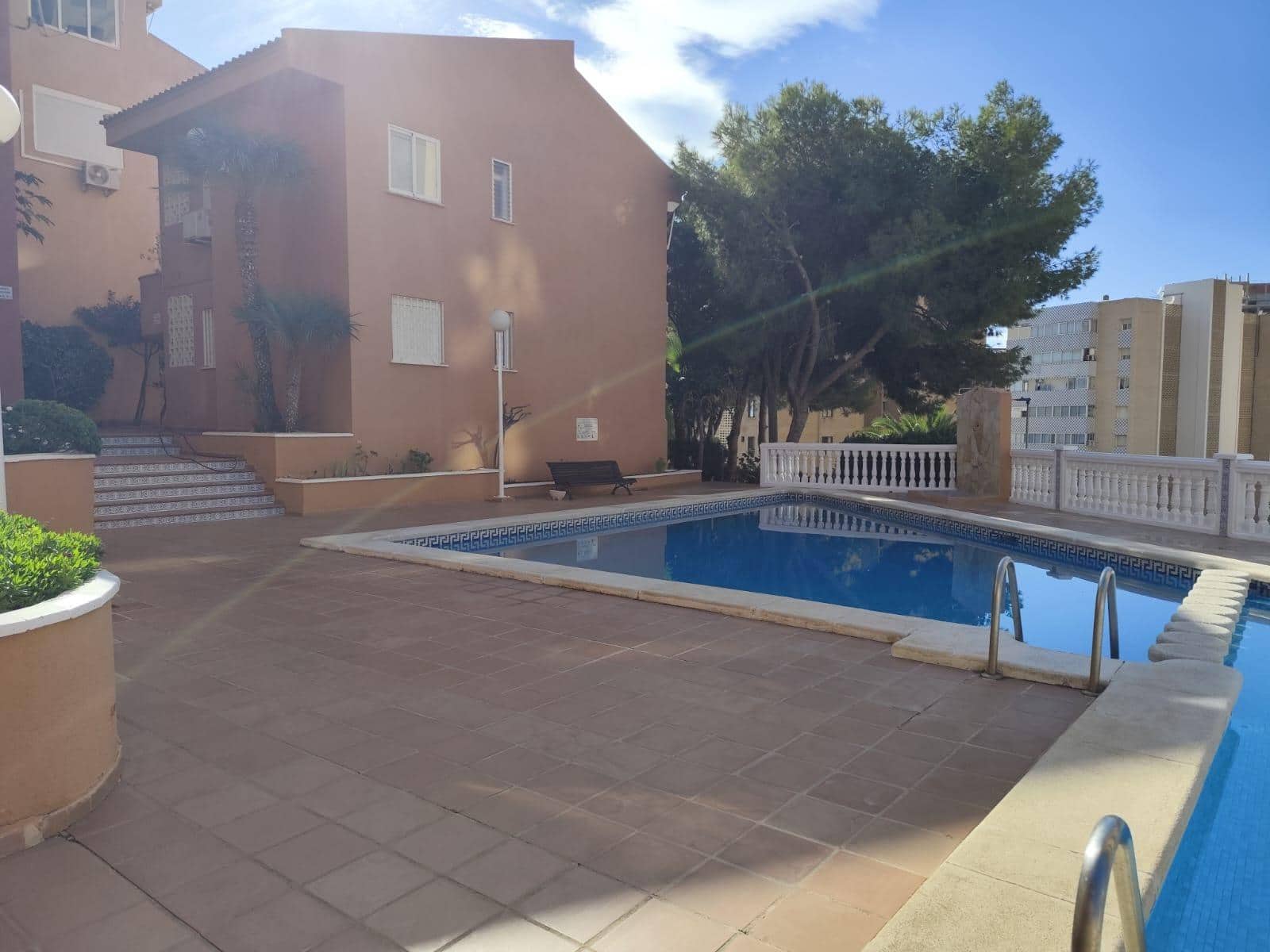 2 bedroom Apartment for sale in Benidorm with pool garage - € 215,000 (Ref: 8926445)