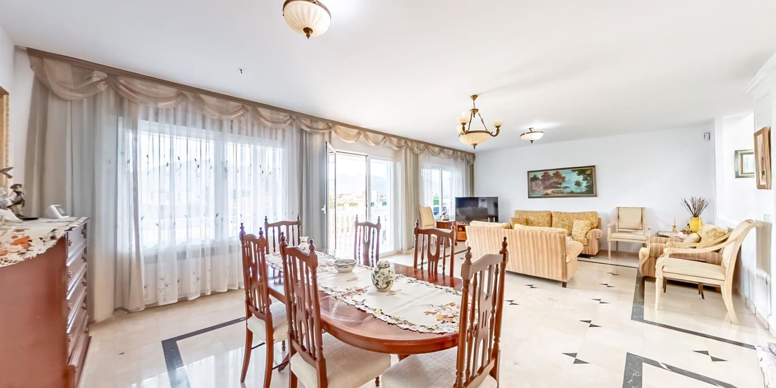 4 soveværelse Villa til salg i Alfaz del Pi / L'Alfas del Pi med swimmingpool garage - € 1.199.000 (Ref: 9008469)