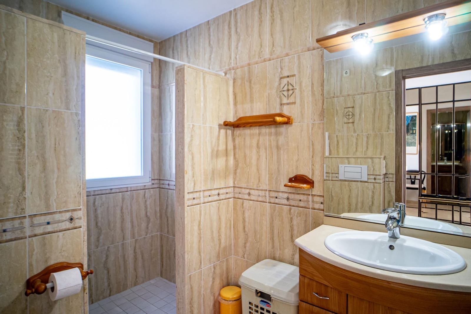 4 soveværelse Villa til salg i Alfaz del Pi / L'Alfas del Pi med swimmingpool garage - € 1.199.000 (Ref: 9008469)